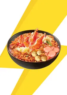 Hình ảnh Mì trộn hải sản sa tế tóp mỡ