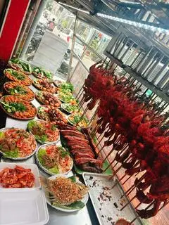 Hình ảnh Combo4 : 1 gà nướng sốt ngũ vị ,5bánh bao ,1 hôp xôi 