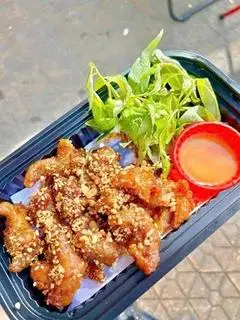 Hình ảnh chân gà chiên mắm tỏi 
