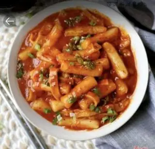 Hình ảnh Tokbokki chả cá