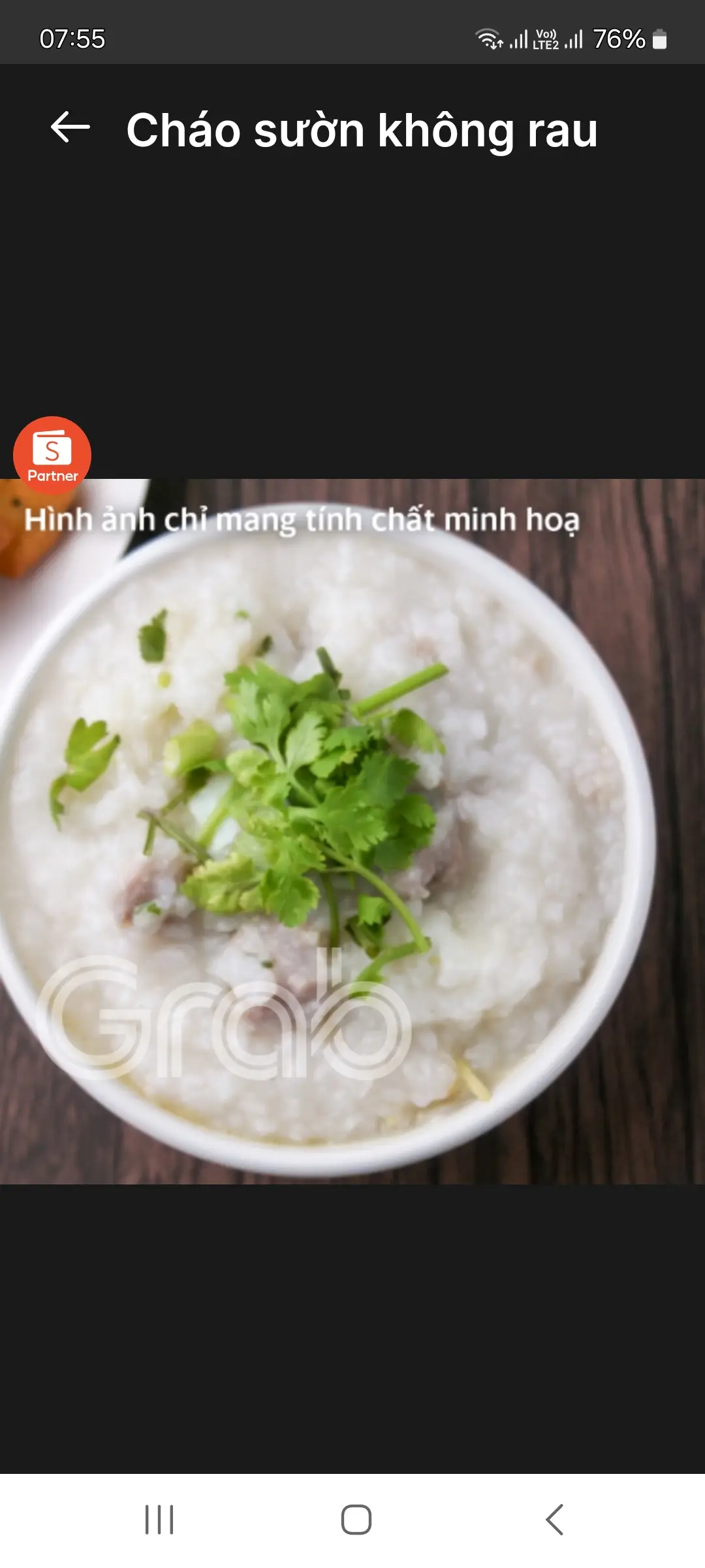 Hình ảnh Cháo sườn có rau và có quẩy
