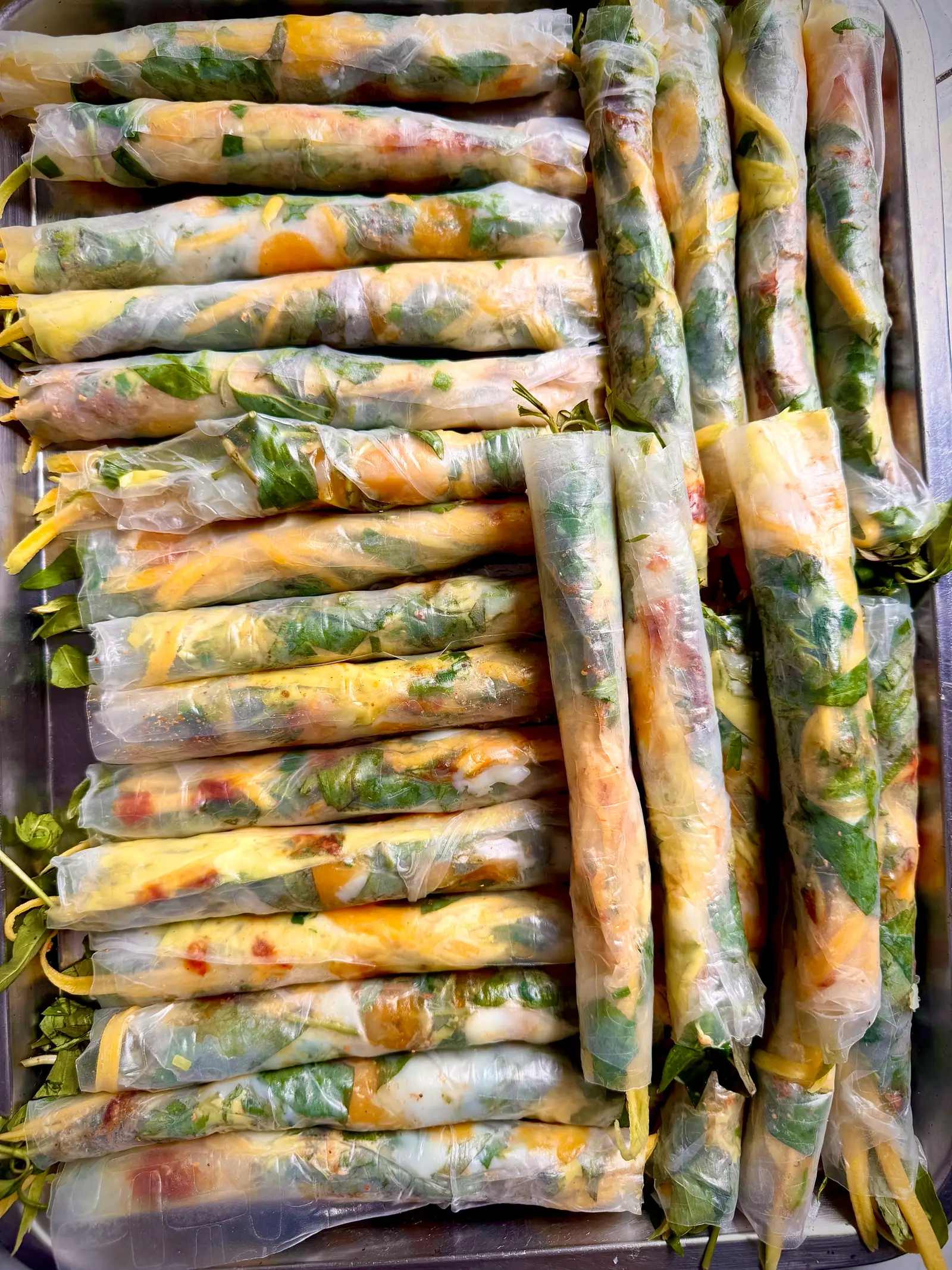 Hình ảnh Bánh tráng cuốn keo
