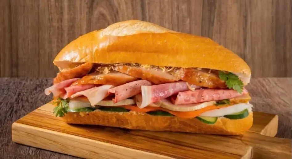 Hình ảnh Bánh mì Sài Gòn đặc biệt - best seller