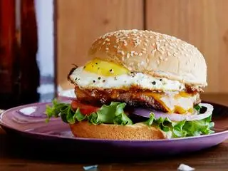 Hình ảnh Hamburger Trứng Teriyaki 