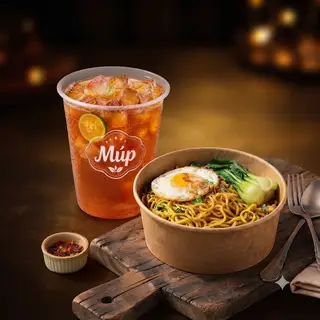 Hình ảnh Combo Mì Trộn Trứng + Hồng Trà Tắc \Trà Tắc Thái Xanh