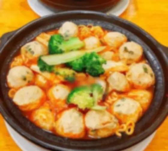Hình ảnh Mì cay cá viên