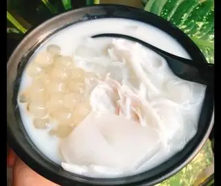 Hình ảnh Chè dừa dầm truyền thống 