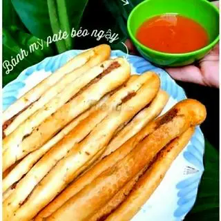 Hình ảnh Combo 26 Bánh Mì Que Hải Phòng