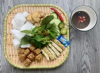 Hình ảnh bún đậu chả cốm +nem chua 