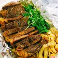 Hình ảnh Mì Indomie trộn bò sốt BBQ