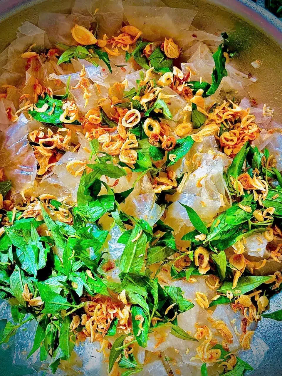 Hình ảnh Bánh Tráng  Dẻo Trộn ( Muối Nhuyễn + Rau Răm ) 