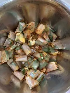 Hình ảnh Bánh phơi sương cuộn trộn muối bò