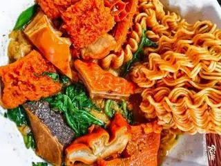 Hình ảnh Mì xào phá lấu