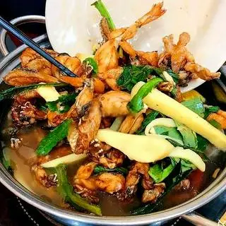 Hình ảnh Lẩu Ếch (Vừa)