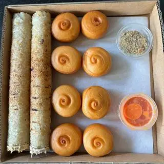 Hình ảnh 2 Cơm,8 Bánh,Muối mè,Muối ớt