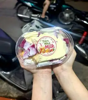 Hình ảnh Hoa quả dầm Sữa chua