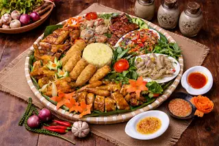 Hình ảnh Mẹt gà 9 Món