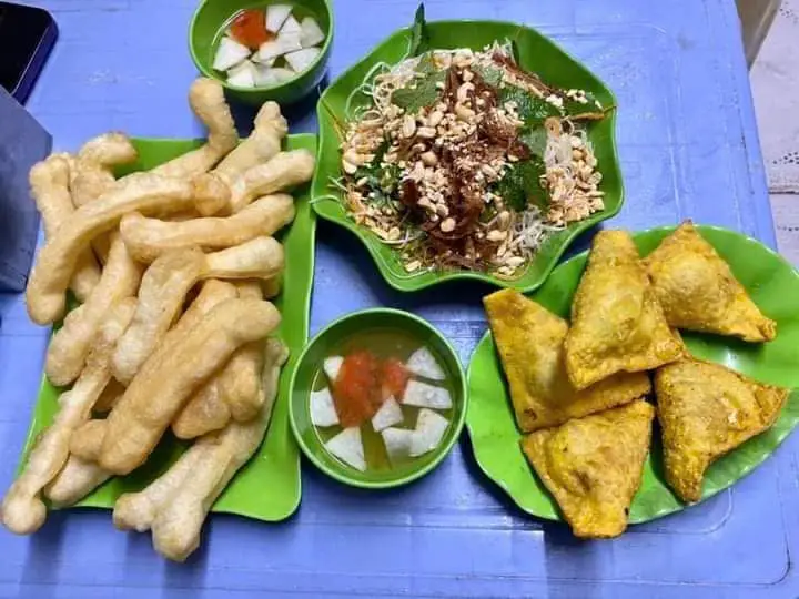 Hình ảnh nước chấm thêm