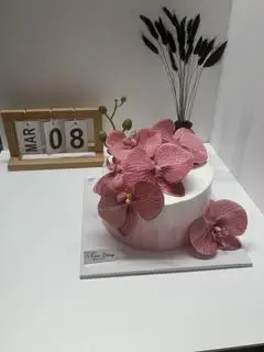 Hình ảnh banh kem sữa tươi(16cm)
