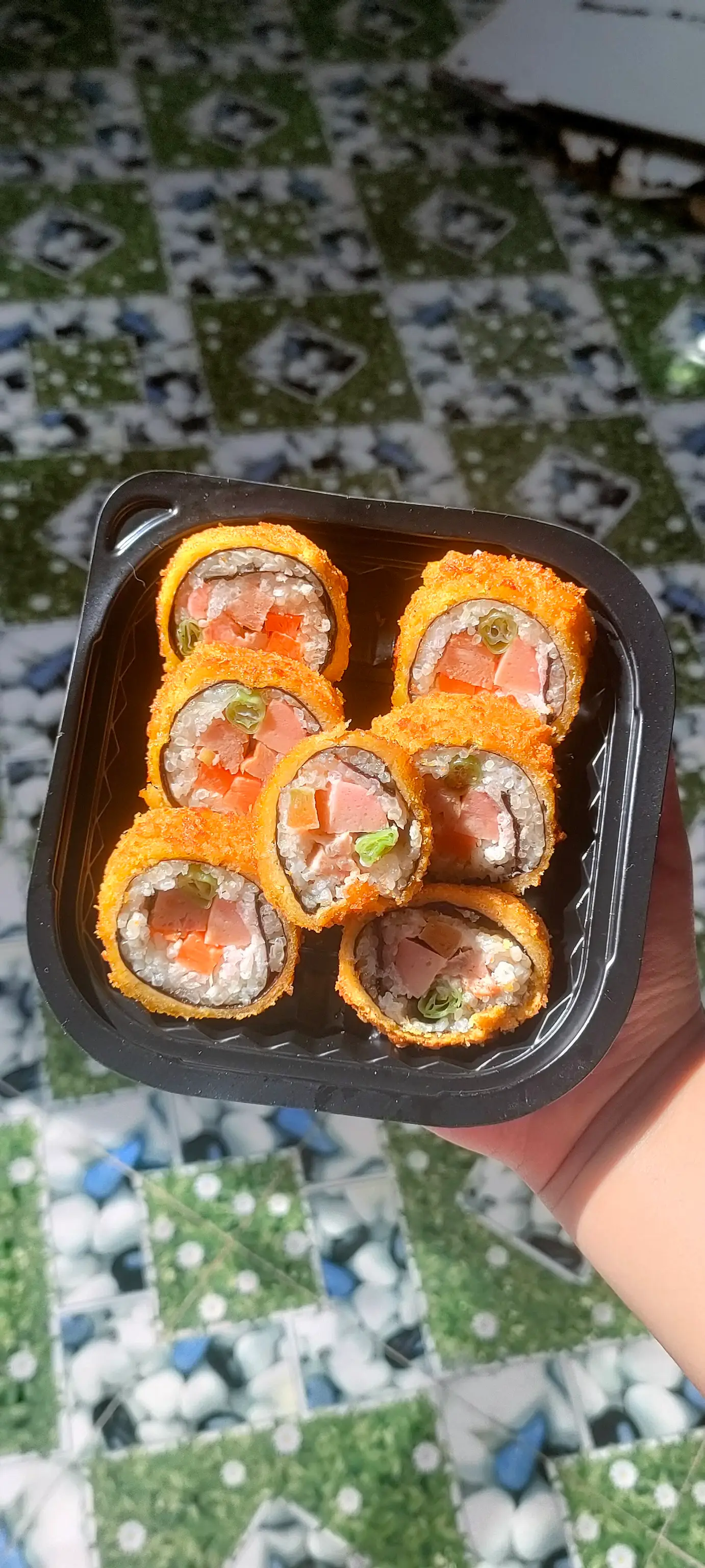 Hình ảnh Kimbap chiên hộp nhỏ