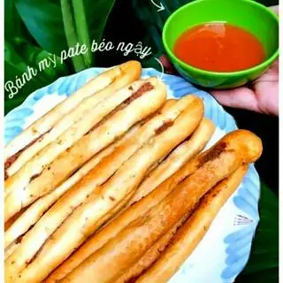 Hình ảnh Bánh Mì Que Hải Phòng - 4 Chiếc