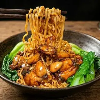 Hình ảnh Mì gói trộn phần 1 con ếch sốt Tula