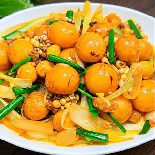 Hình ảnh Trứng non cháy tỏi