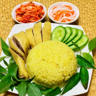 Hình ảnh Cơm đùi gà góc tư
