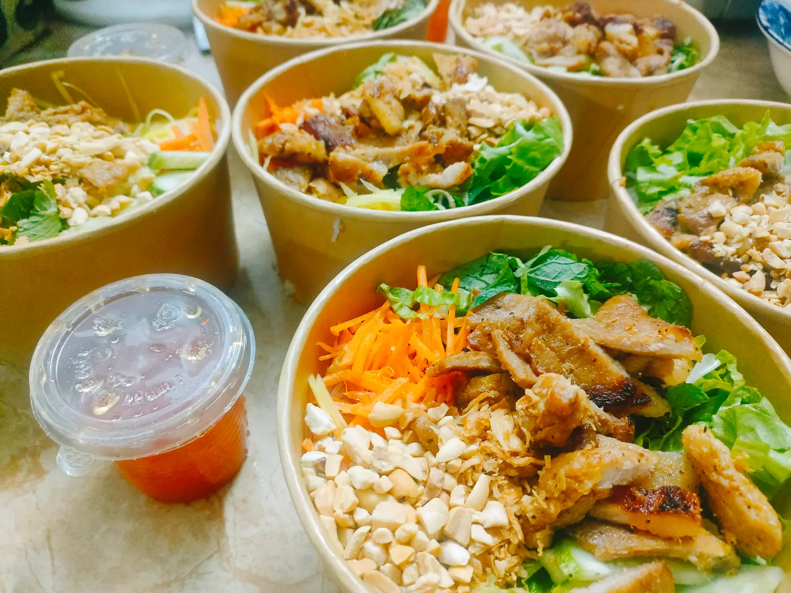 Hình ảnh Bún Trộn Thịt Nướng 