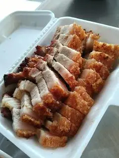 Hình ảnh Heo quay ba Rọi (500gr).