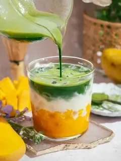 Hình ảnh Mango matcha latte