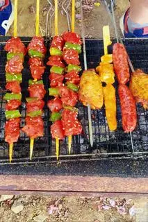 Hình ảnh Bò Vừng Xiên Ớt Xanh Trung Hoa