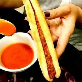 Hình ảnh Bánh Mì Que Hải Phòng - 1 Chiếc