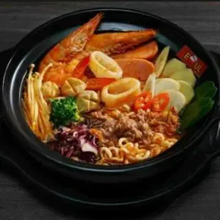 Hình ảnh Mì lẩu Thái thập cẩm