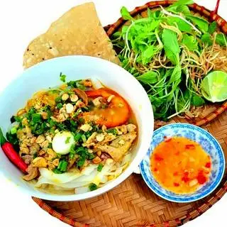 Hình ảnh Mì Quảng tô đặc biệt