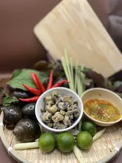 Hình ảnh Ốc nhỏ thêm