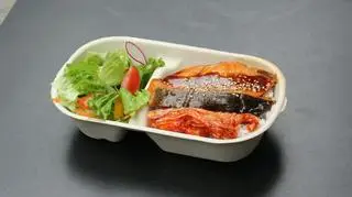Hình ảnh Cơm cá hồi nướng sốt teri