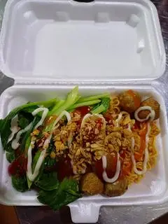 Hình ảnh Mì trộn bò viên
