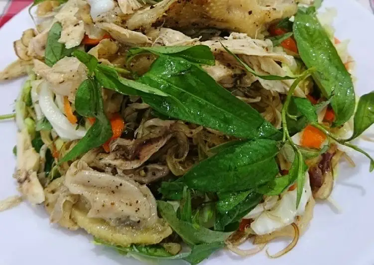 Hình ảnh com đui gà hấp muối
