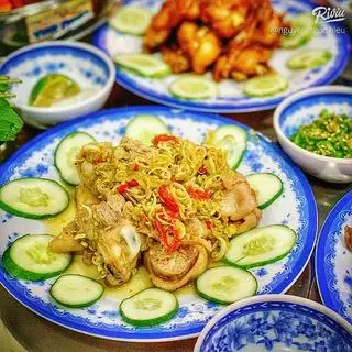 Hình ảnh Gà xào sả ớt