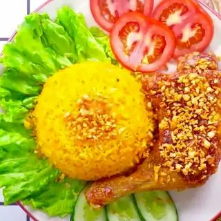 Hình ảnh Cơm đùi gà mắm tỏi
