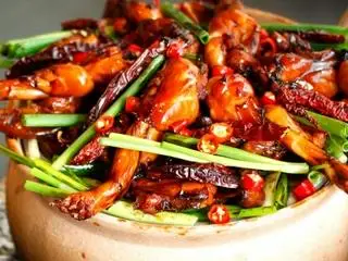 Hình ảnh Mì trộn  Ếch đặc biệt  1 con 