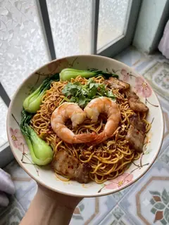 Hình ảnh Mì xào tôm thịt 