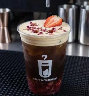 Hình ảnh Rose Tây | Cold Brew Hoa Hồng Dâu Tây