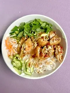 Hình ảnh Bún chả giò