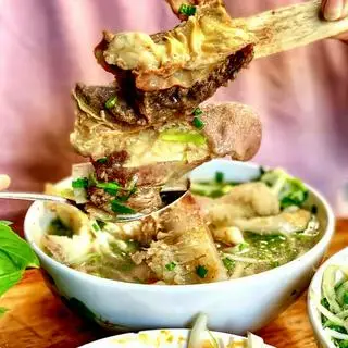 Hình ảnh Phở sườn Cây