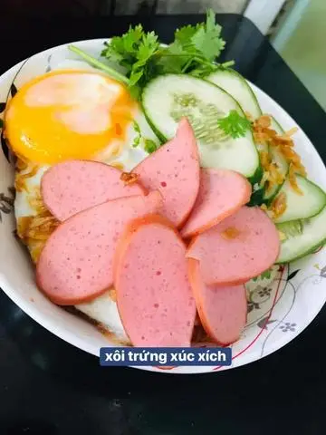 Hình ảnh Xôi trứng xúc xích