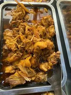 Hình ảnh cơm gà kho