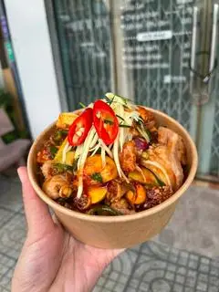 Hình ảnh Chân gà mix sứa 