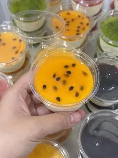 Hình ảnh panna cotta hũ lớn